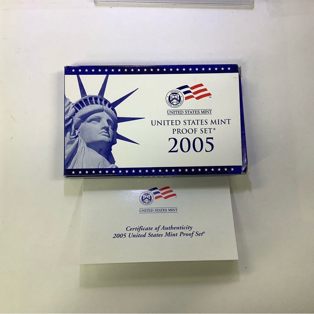 2005 United States Mint Proof Set - Picture 2 of 4